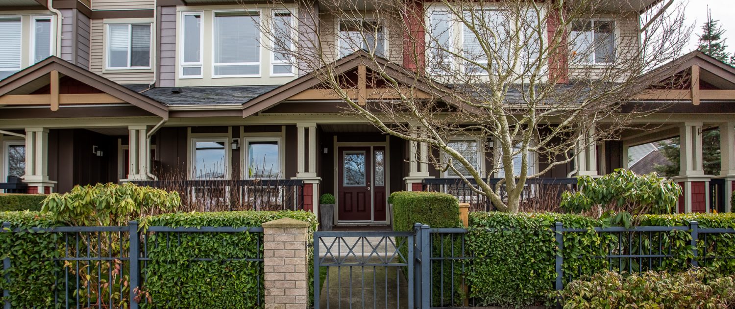 9-7088-191st-Street-Surrey-360hometours-02s